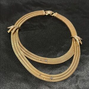 Elegant Gold Necklace